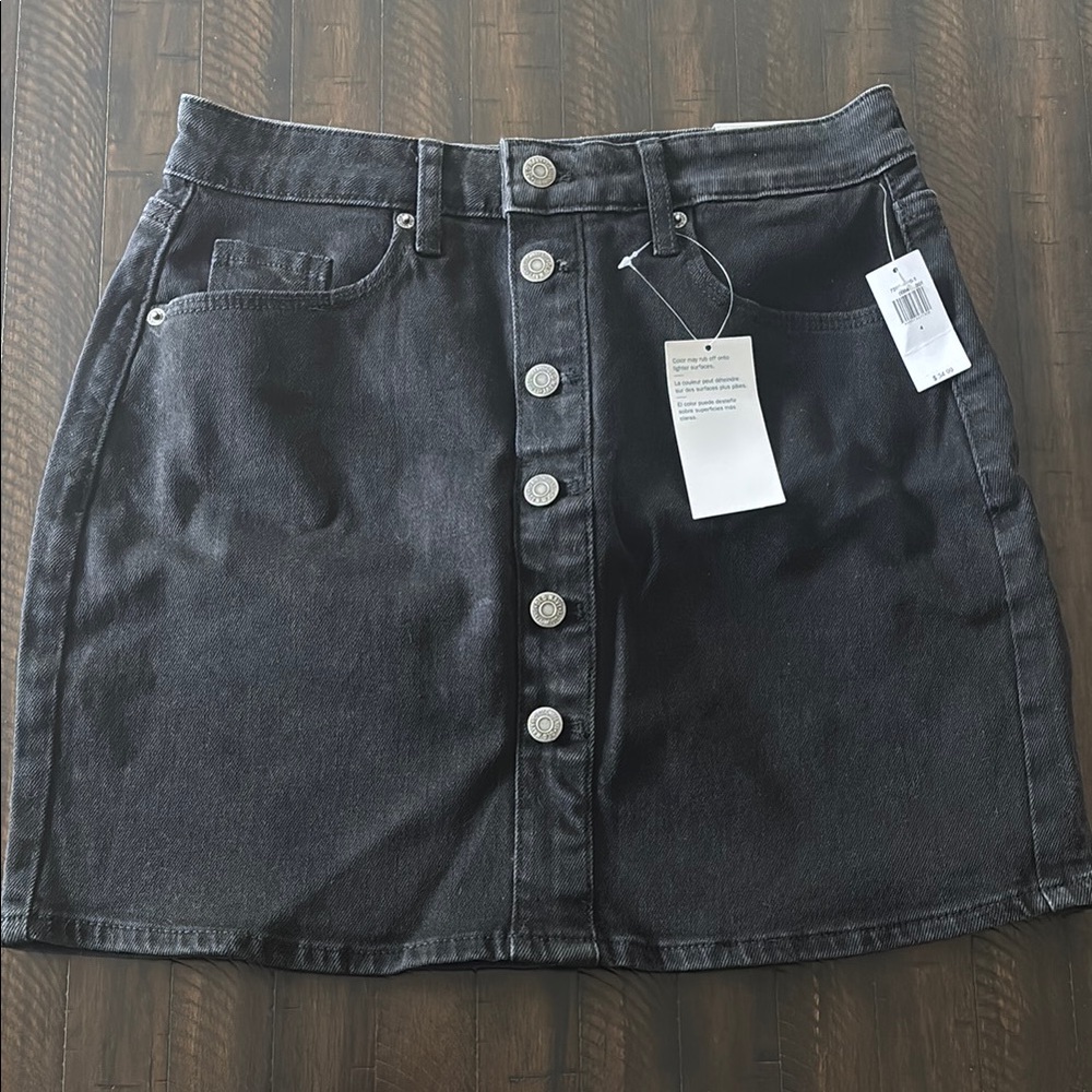 Old Navy Black Denim Mini Skirt